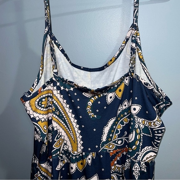 Izuria- Floral patterned jumpsuit - Picture 5 of 7